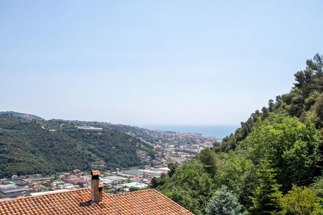 Strada Degli Olandesi - Panoramic Villa By Halldis Camporosso  Exterior photo